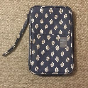 Better Together Daily Wallet by Mochi Things